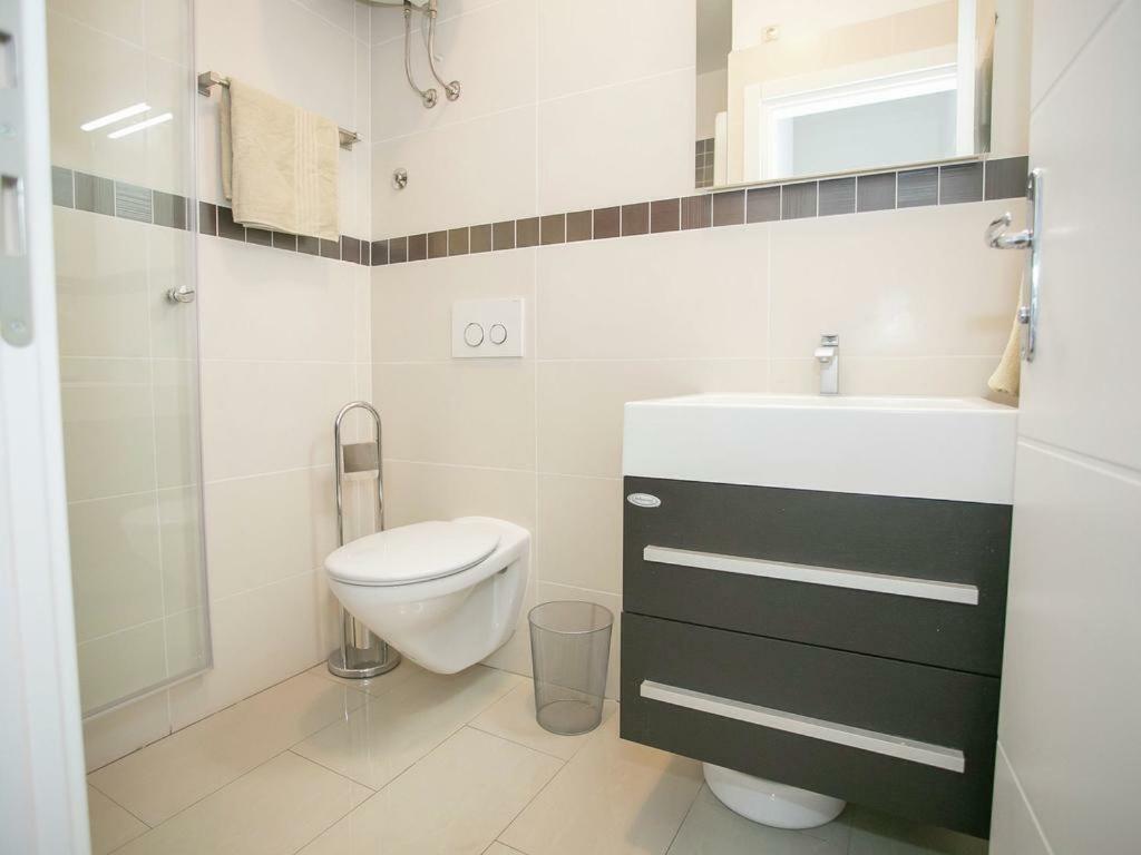 Sesar Apartments Krk - No. 3 Cvita Krk Town Eksteriør bilde